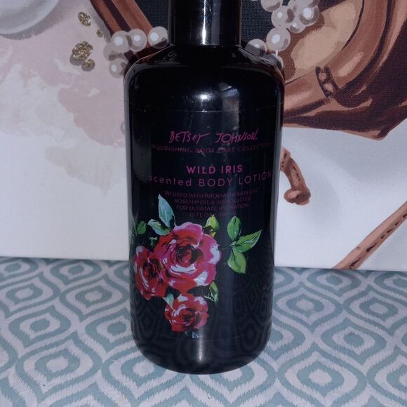 Betsey Johnson Scented Body Lotion - Picture 2 of 4